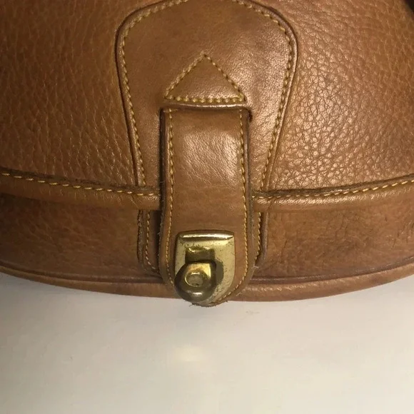 DOONEY & BOURKE Vintage Leather Bag - Picture 2 of 10
